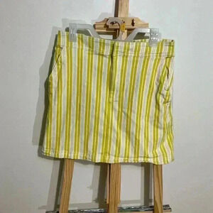 NWT Loft Yellow and White Striped Mini Skirt size 8